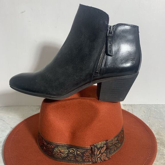 Frye Black Leather Stacked Heel Zippered Ankle Boots Women’s Size 9 M - Picture 4 of 16